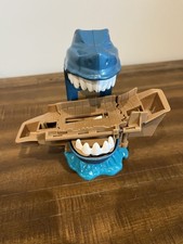 Mattell Hot Wheels Squalo con