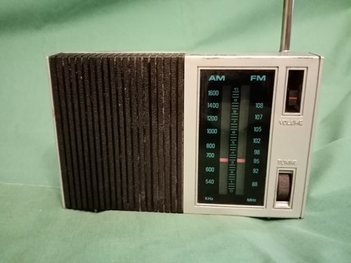 Radio vintage transistor - radio,