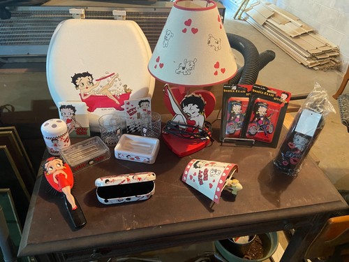 Huge vintage betty boop - huge,