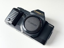 TOP: Canon T70 reflex