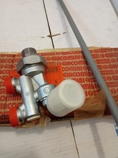 valvola micrometrica