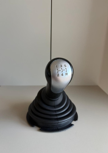 Ford fiesta 2002 2008 - ford, pomello