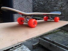 POWELL mini logo SKATEBOARD COMPLETO PERSONALIZZATO 7,75" con RUOTE TRASMISSIONE anni 80