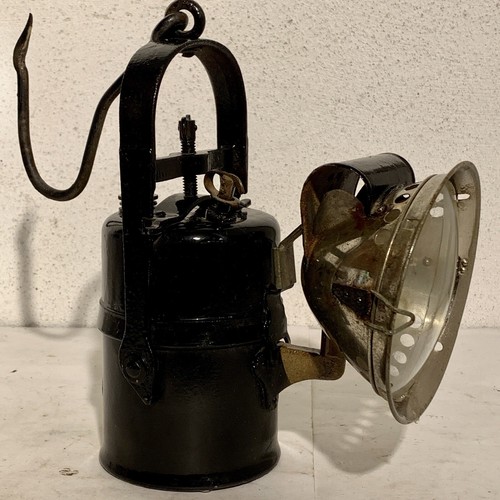 Antica lampada miniera in - da,