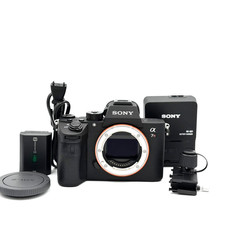[Quasi Nuovo] Sony A7R III