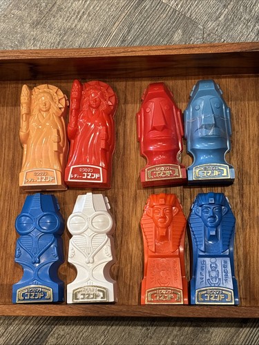 Lotto astuccio figurine - (8),
