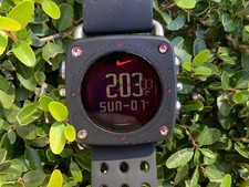 RARO OROLOGIO SPORTIVO NIKE