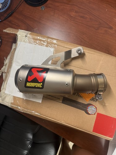 Scarico akrapovic slip bmw - akrapovic, on