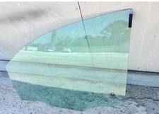 VETRO SCENDENTE ANTERIORE