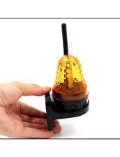 LAMPEGGIANTE CON ATENNA LED