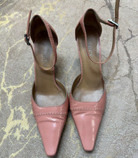 Scarpe con tacco in pelle Gucci esotiche e cinturino alla caviglia di lusso 985 $ taglia 37 C Eu 7 US