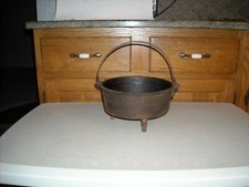 Antico 3 gambe in ghisa n