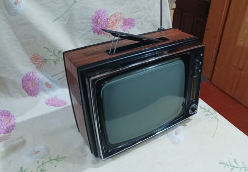 Televisore philps y - ,