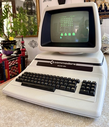 Commodore 8032 computer - commodore,