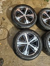 Cerchi in lega con gomme 225/55/R18 Peugeot 3008/5008 Gtline
