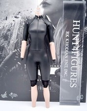 Hot Toys MMS627 Catwoman DC
