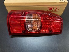 UM4751160A ORIGINALE FARO