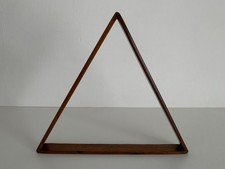 Antico triangolo in legno (per