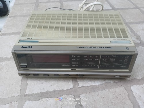 Philips d3200 electronic clock - d3200,