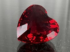 Statua Swarovski cuore rosso