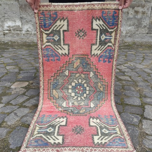 Raro tappeto piccolo vintage