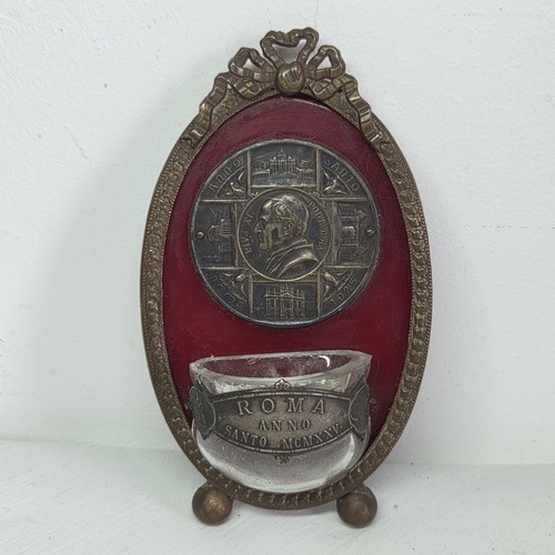 06l25 ancien petit - petit, bénitier
