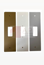 Placca con foro per pulsante copri avvolgitore Motore Tapparelle avvolgibile