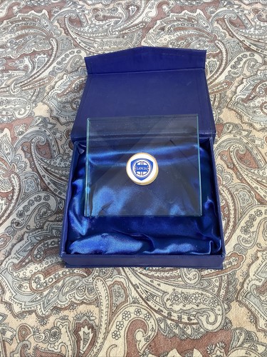 Lancia fermacarte da - ,