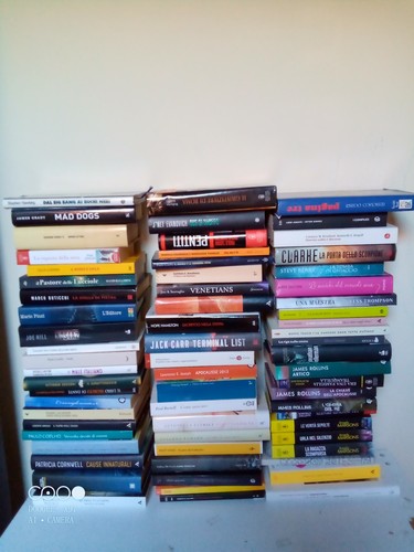 Lotto libri gialli - 70,