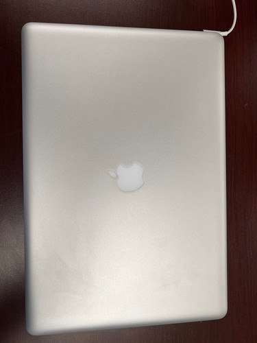 Macbook pro computer - 17",