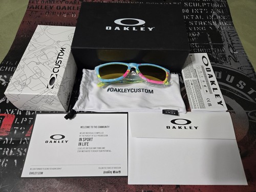 Rare oakley custom frogskins - oakley,