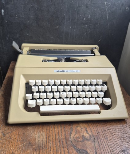 Olivetti lettera manual - olivetti, 25