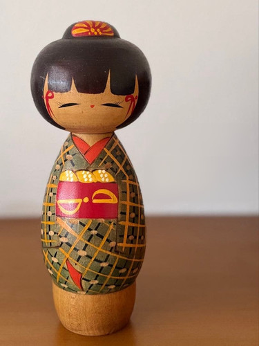 Kokeshi bambola kimono bambina