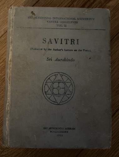 Savitri sri aurobindo - by,
