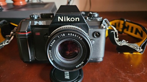 Fotocamera reflex analogica - fotocamera,