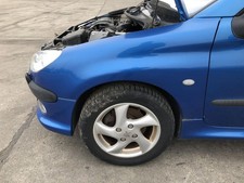 Parafango anteriore sinistro