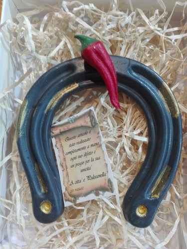 Ferro cavallo ceramica - di,