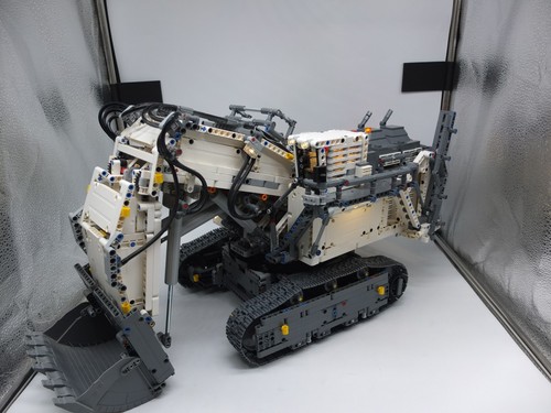 Lego technic 42100 escavatore - technic,