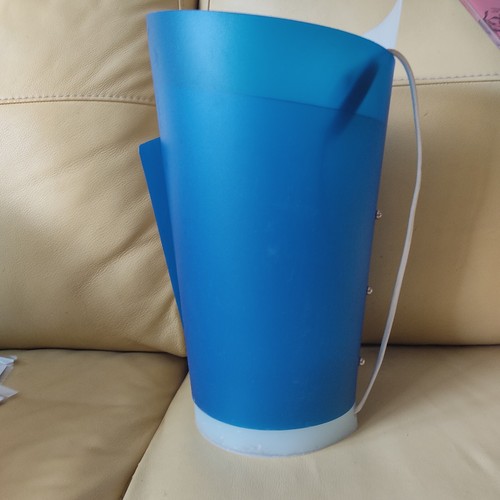 Lampada tavolo energy di - lampada,