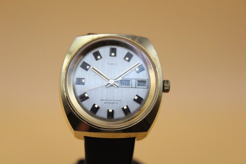 Vintage 1973 timex viscount - 1973,