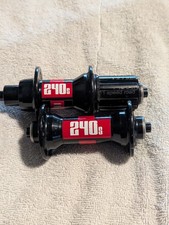 Set mozzi stradali DT Swiss 240S.  11 velocità HG.