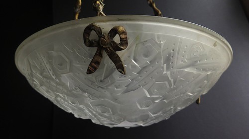 Una lampada plafonnier cieling - lampada,