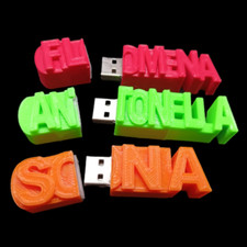 Chiavetta USB 32GB Personalizzata con proprio NOME e COLORE/Unità Flash - Regalo