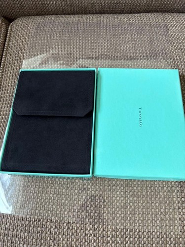 Quasi nuovo tiffany - [quasi, nuovo]