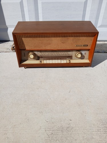 Grundig type 2460 tubed radio - grundig,