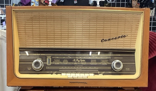 Vintage 1958 superheterodyne - vintage,