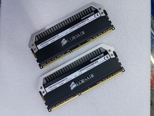 CORSAIR 2 x 8 GB DDR3 2400