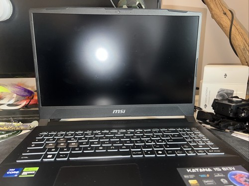 Msi katana b14wgk 053uk - katana, 15