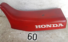 [060] SELLA ORIGINALE HONDA DOMINATOR 650  DI COLORE ROSSO