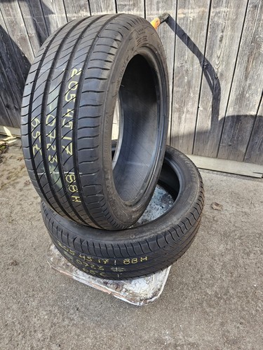 Pneumatici estivi 205 45r17 - 2,